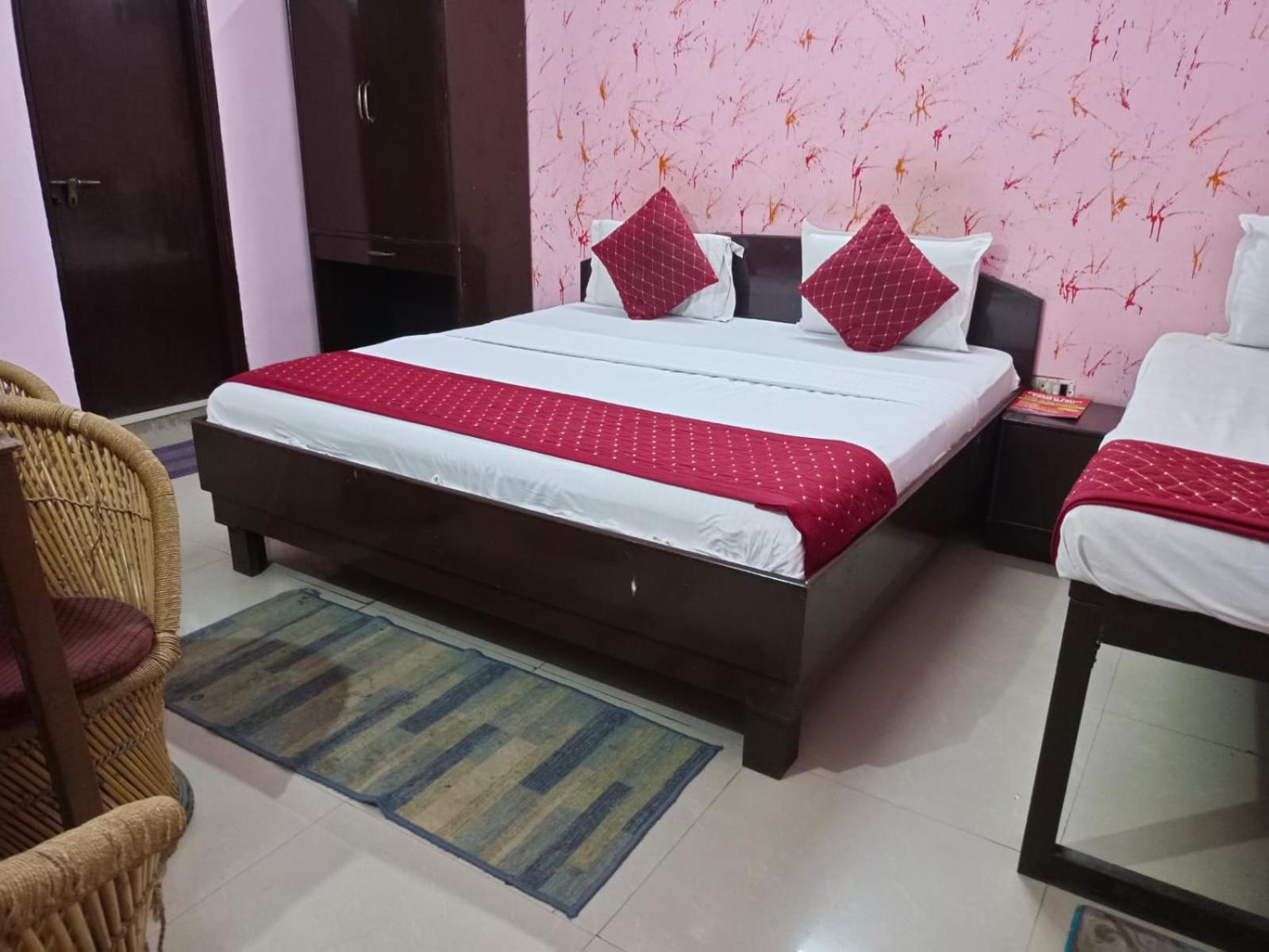 Airport Hotel Pariksheet Inn Új-Delhi Kültér fotó
