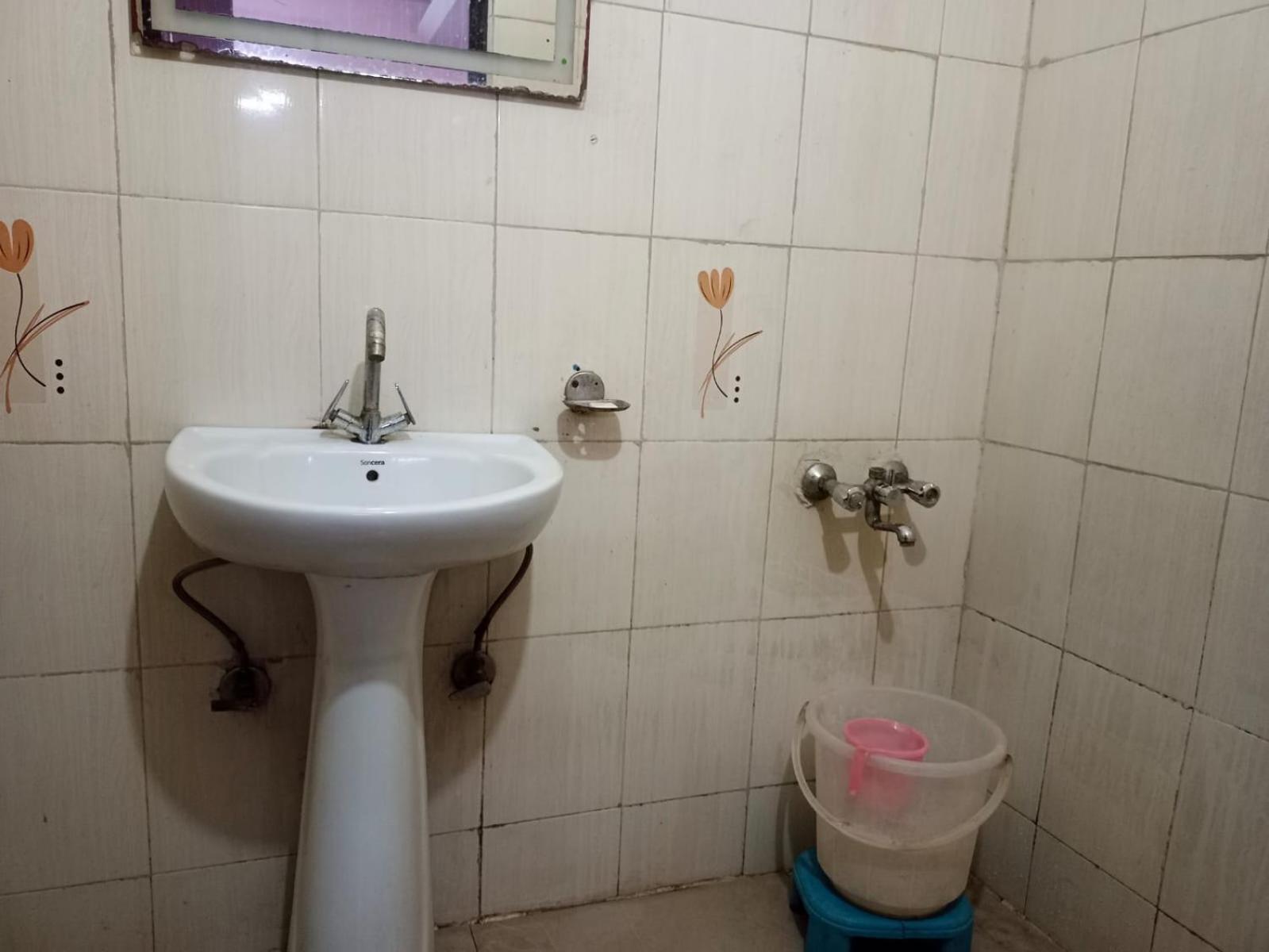 Airport Hotel Pariksheet Inn Új-Delhi Kültér fotó