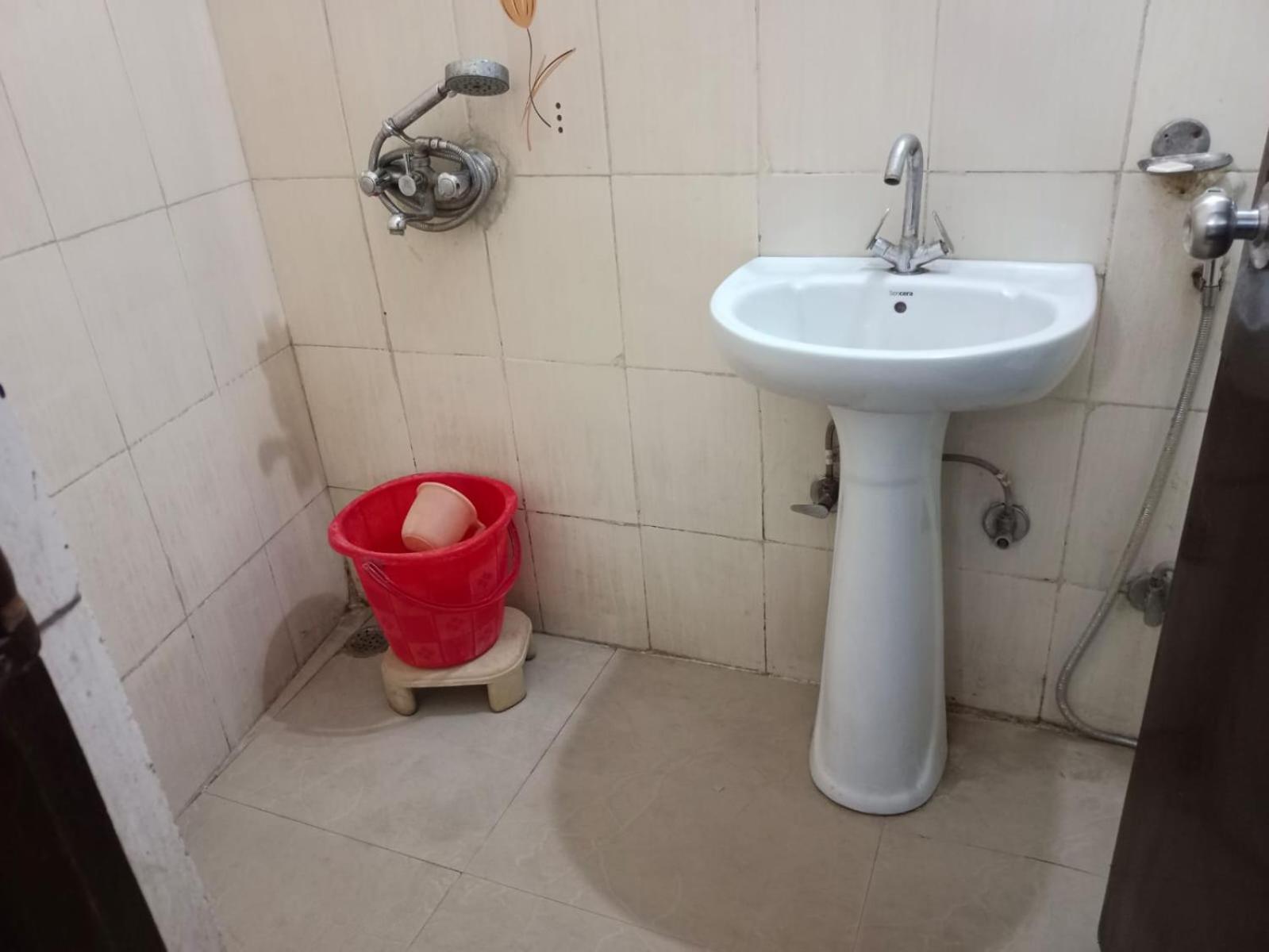 Airport Hotel Pariksheet Inn Új-Delhi Kültér fotó
